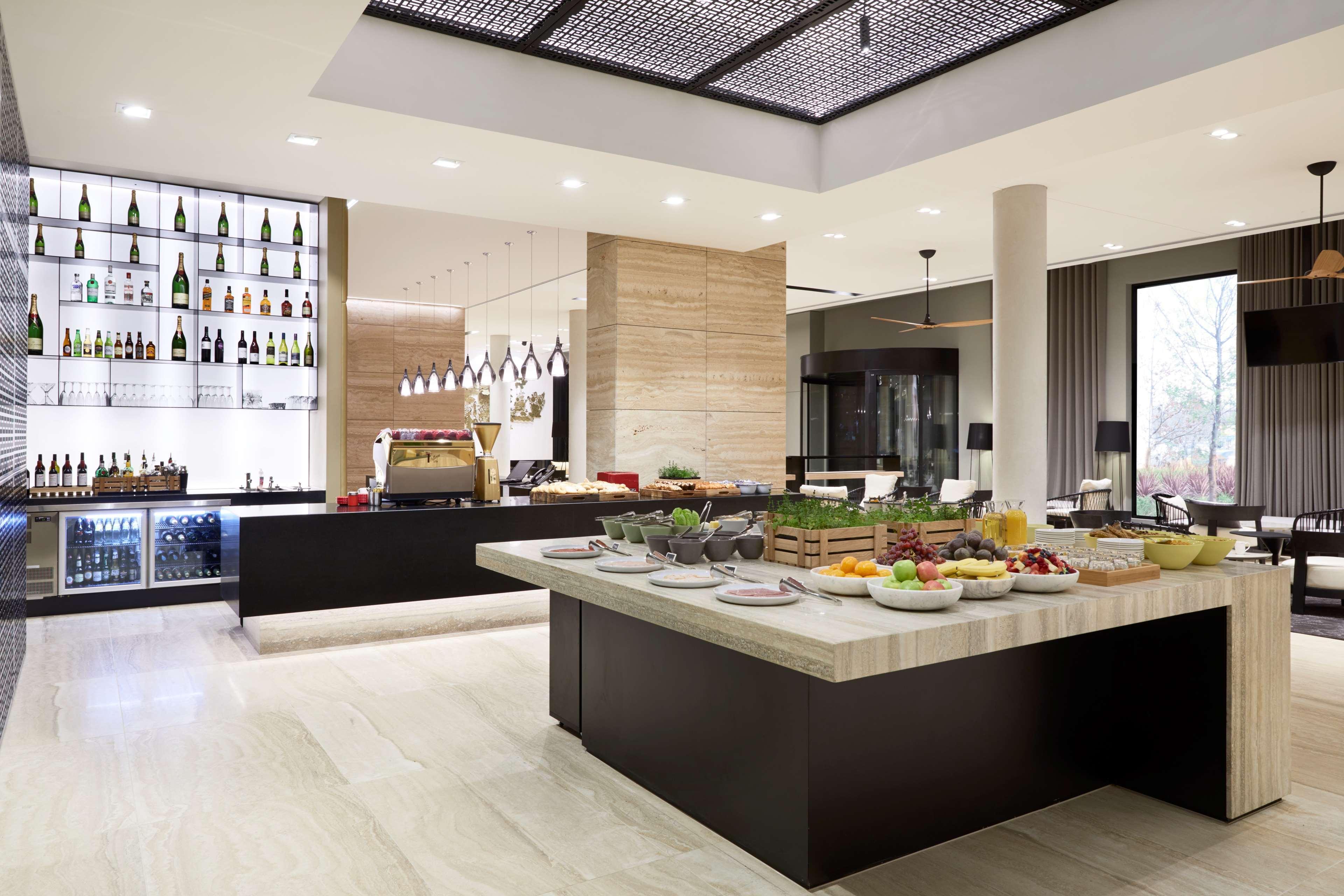 Hyatt Place Melbourne Essendon Fields Exterior photo